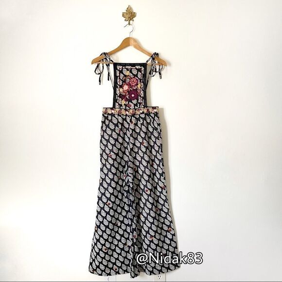 Anthropologie Pants - Anthropologie Paisley Print Black Apron Jumpsuit Size 2 NWOT